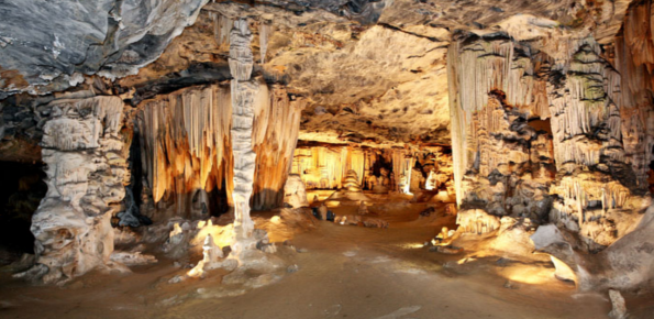 Cango-Caves1